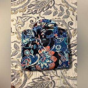 Vera Bradley travel bag